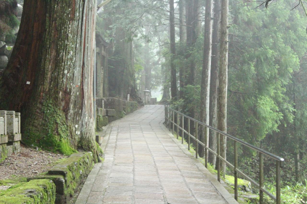 Koyasan Guest House Tommy Bagian luar foto